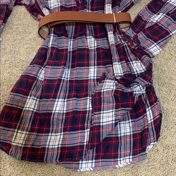 Dress/shirt - Picture 2 of 5